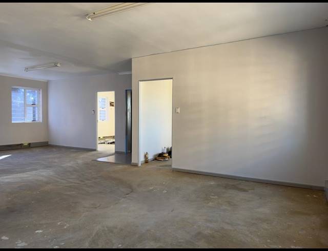 BUSINESS PROPERTY TO RENT IN WYNBERG